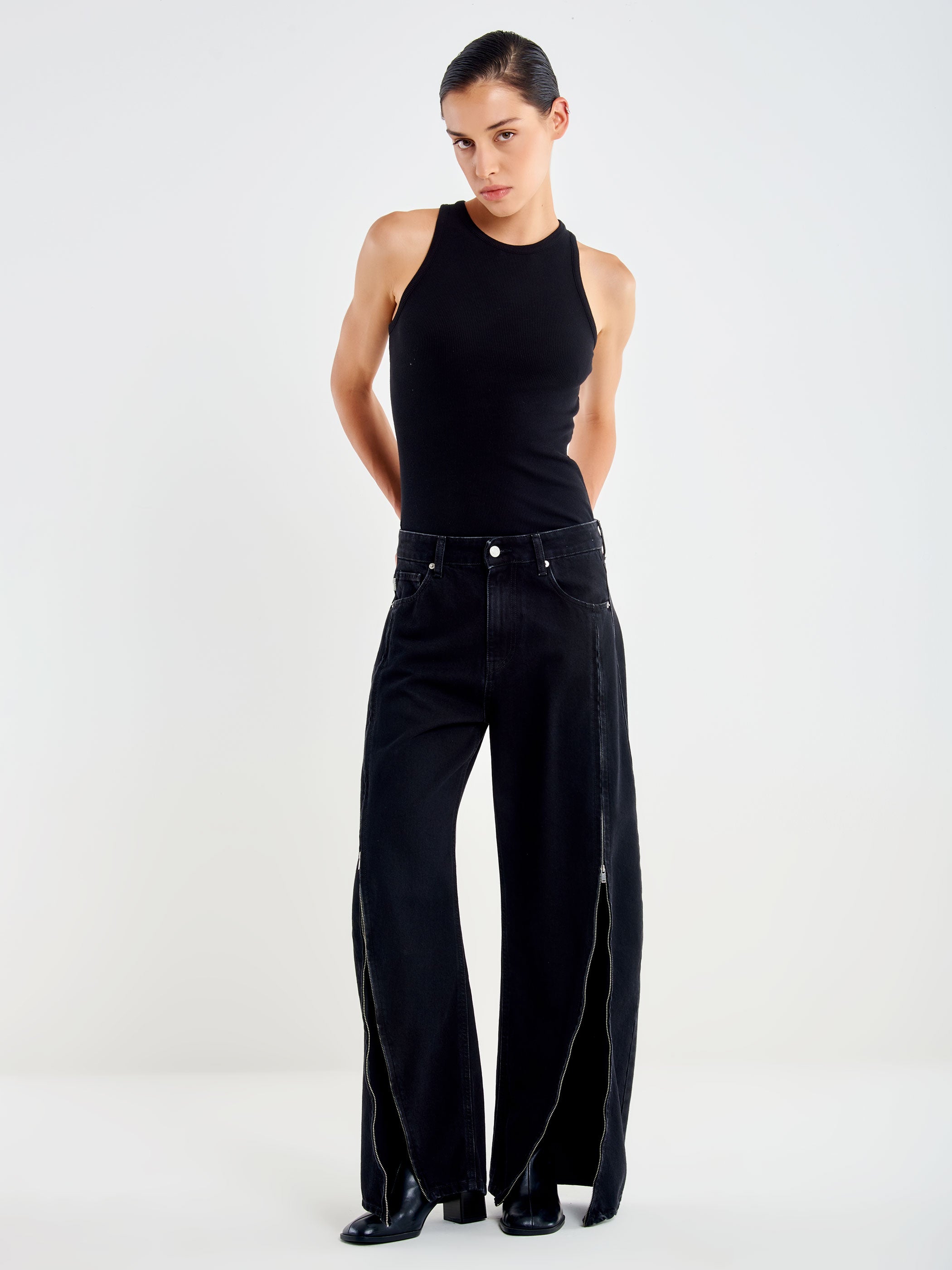 Jeans Barrel con Zip