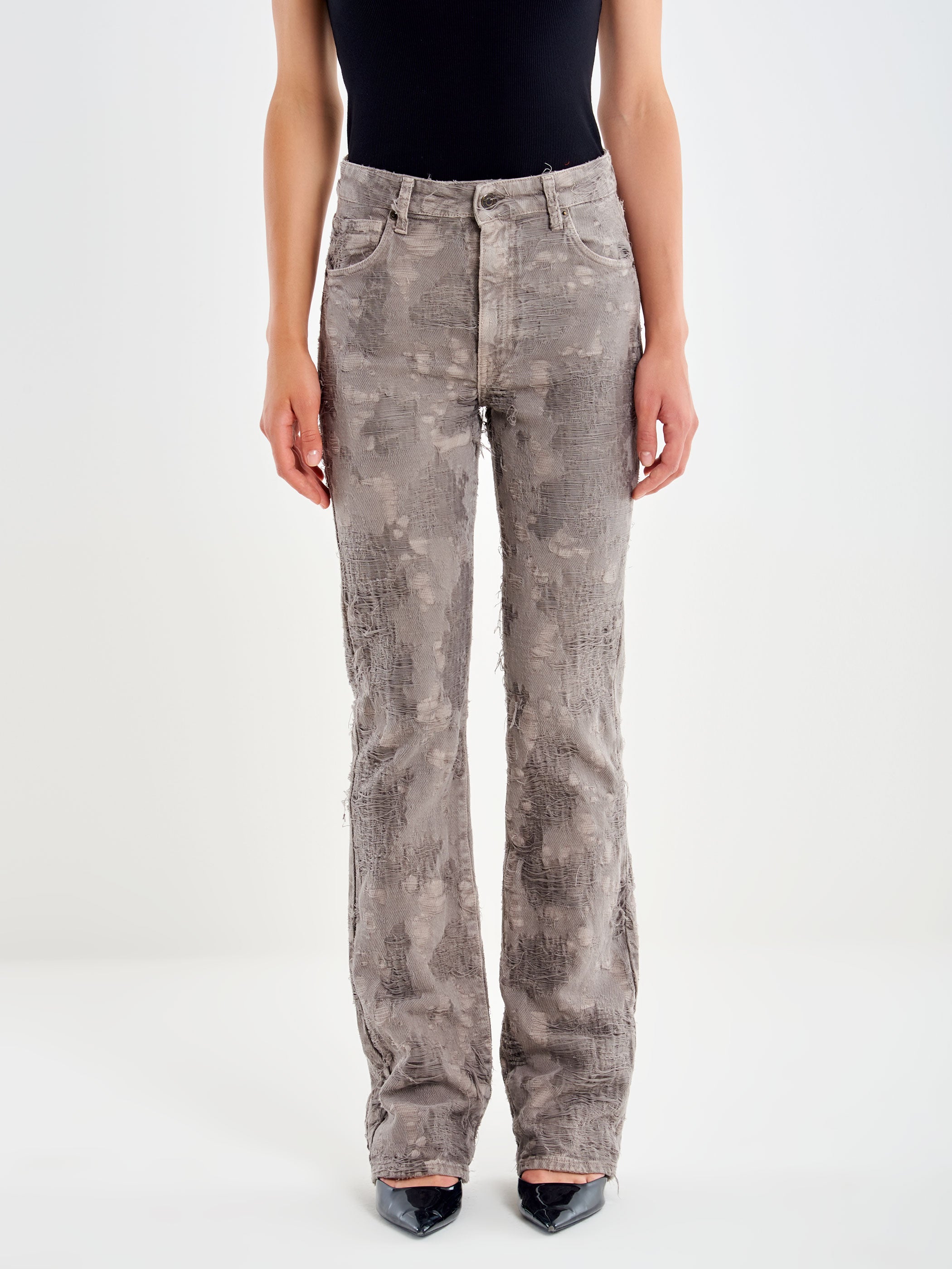 Jeans Effetto Sfilacciato